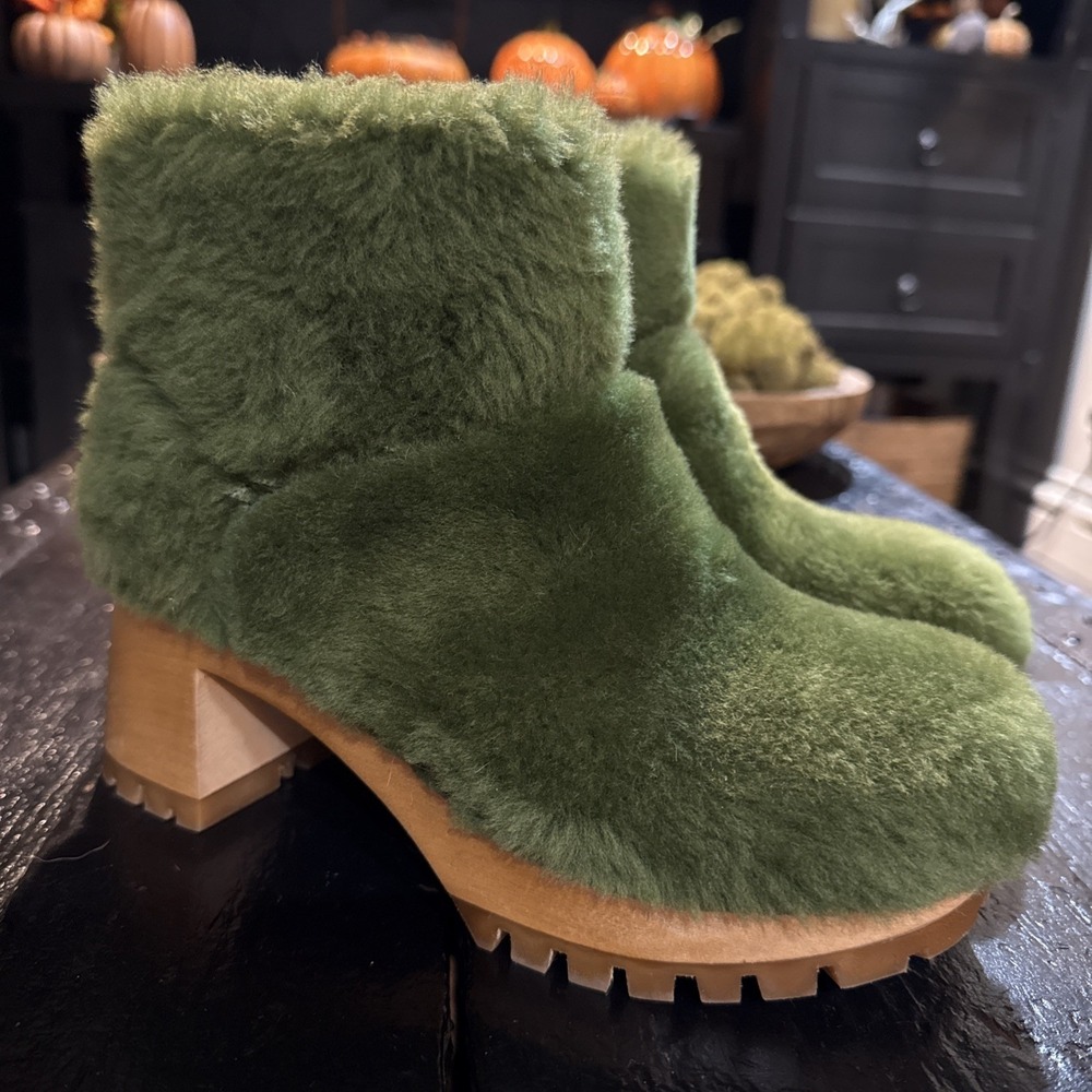 Anthropologie Swedish Hasbeens Fluff Bootie Shearling Verde Green 7.5 38 RARE